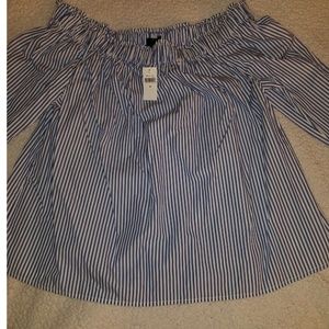 Gap off shoulder top